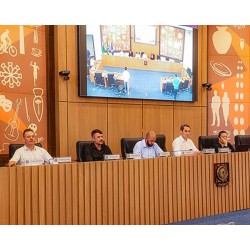 Em votação na Câmara de Campo Largo o aumento do número de professores